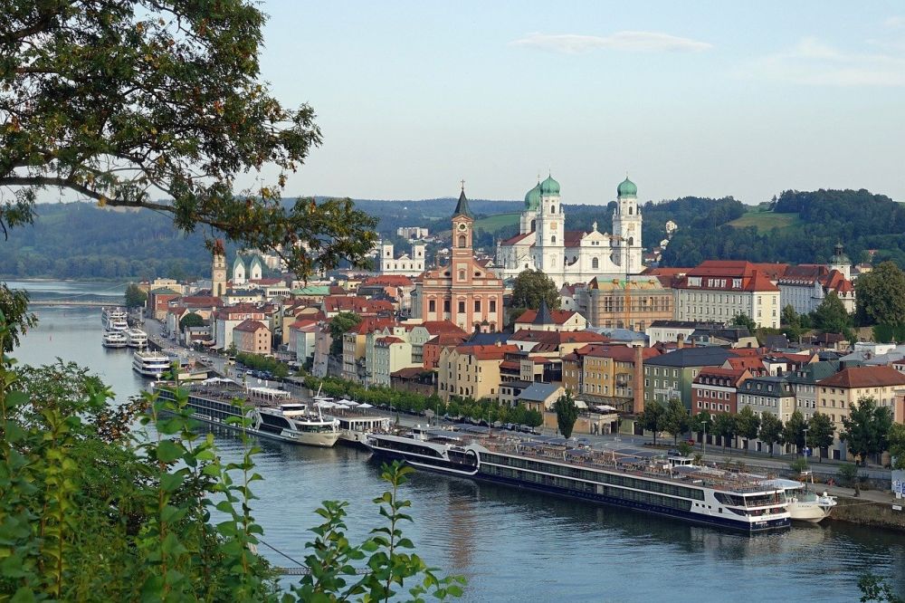 Get to Passau easily from Budapest